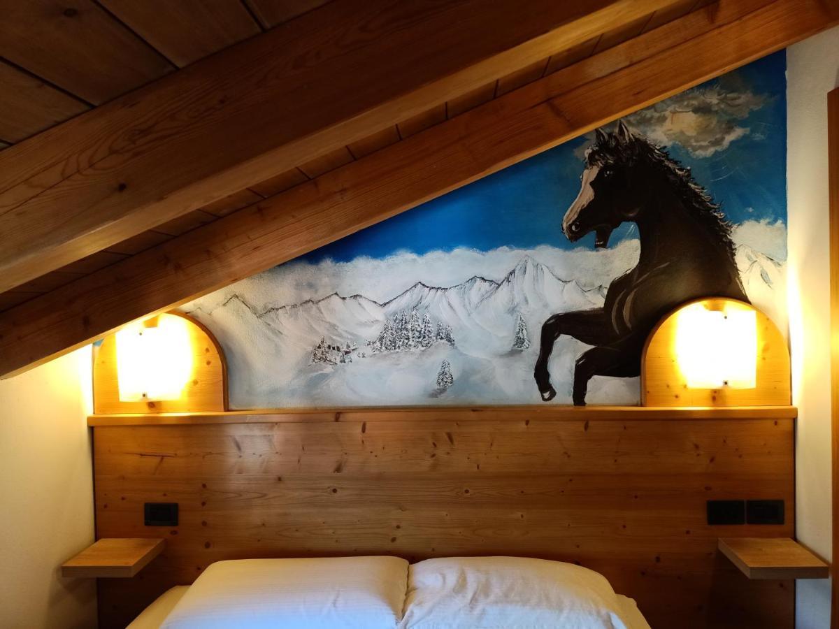 Hotel Cielo Blu Passo del Tonale Eksteriør billede
