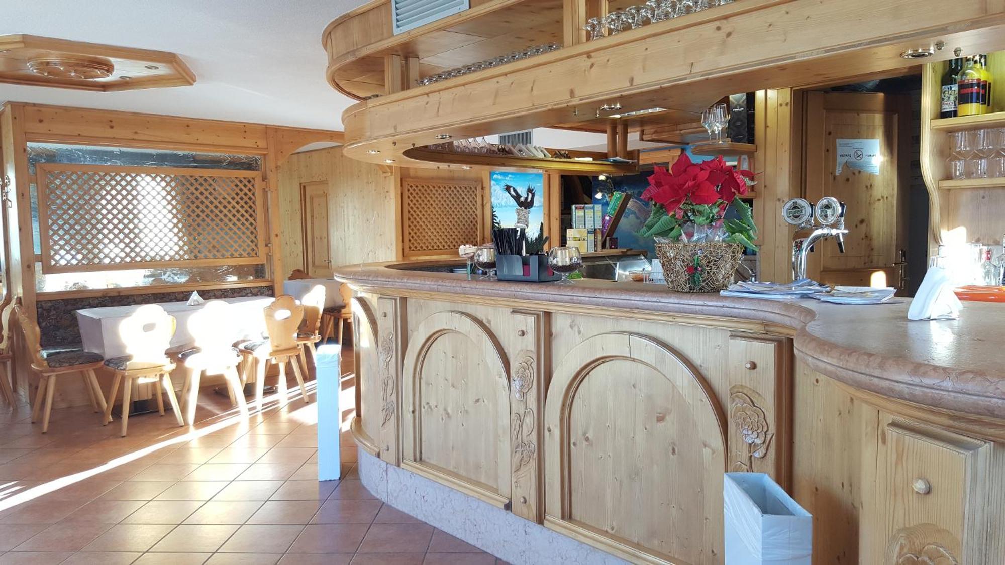 Hotel Cielo Blu Passo del Tonale Eksteriør billede