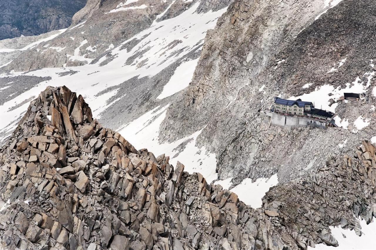Hotel Cielo Blu Passo del Tonale Eksteriør billede